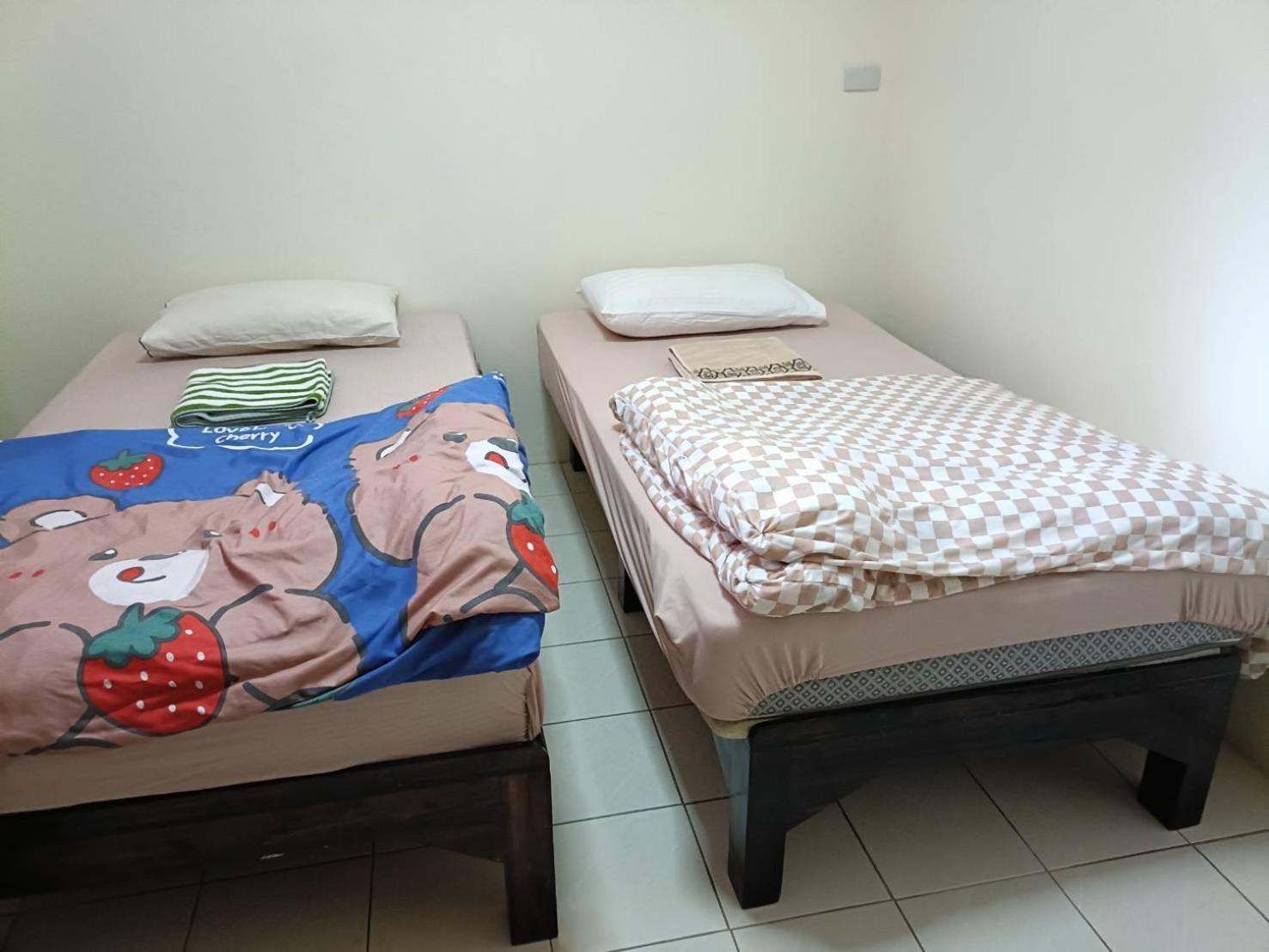 Home Stay At Tapae Чиангмай Экстерьер фото